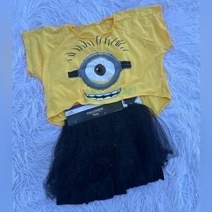 Adults minion costume (B4)